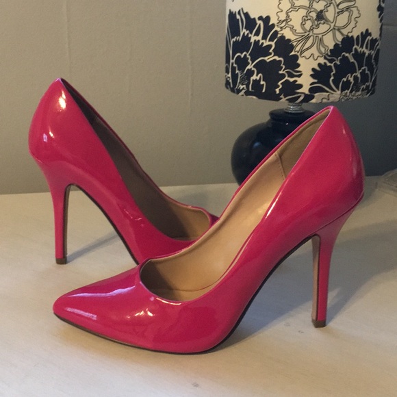 D’S Shoes - D’S LIPSTICK PINK PATENT HEELS